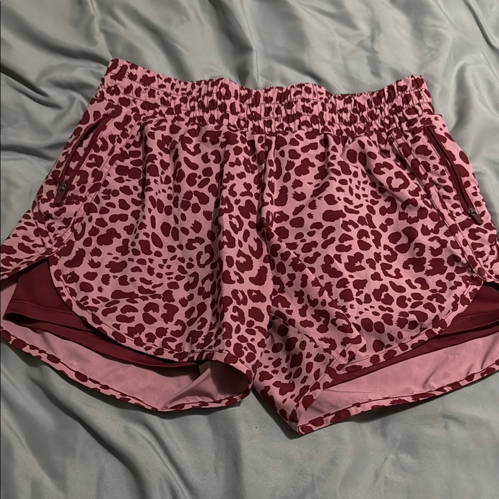 Pink Leopard Print Athletic Shorts 💚
